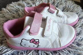 Prodám dětské boty Sanrio, Hello Kitty, velikost 30 - 2