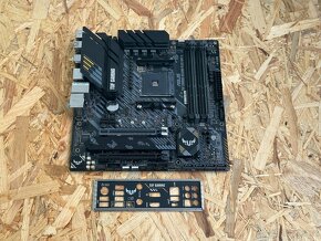 ASUS TUF GAMING B550M-PLUS WIFI II - 2