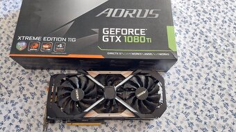 GTX 1080 Ti Aorus 11Gb vram - 2