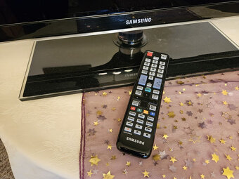 Televize SAMSUNG UE37D5000 - 2