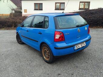 Volkswagen Polo - 2