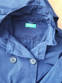 Dívčí kabátek Benetton vel.130cm - 2