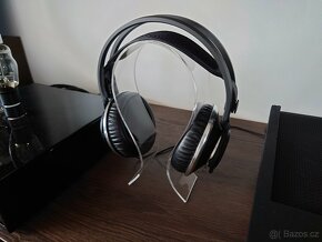 Špičkové sluchátka AKG K812, nové, vybalené + stojánek - 2