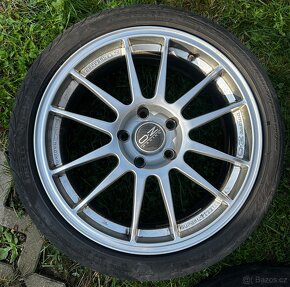 Kola OZ Racing Superleggera R18 5x120 - 2