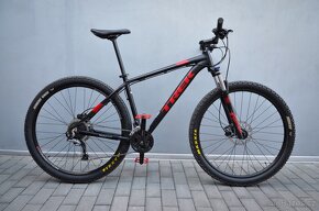 Trek Marlin 7 + úpravy - 2