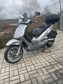 Piaggio Beverly 500 - 2