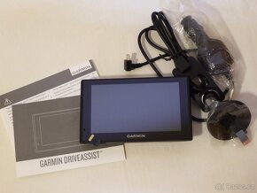 Navigace s kamerou Garmin DriveAssist 51 LMT-D Lifetime - 2