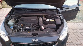 Kia ceed sw 2019, 1.4, benzín, manual - 2