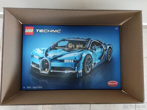 LEGO Technic 42083 Bugatti Chiron - 2