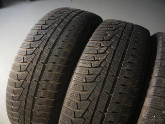 Zimní pneu Hankook + Vredestein 205/60R16 - 2