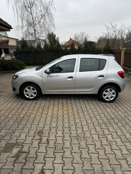 DACIA SANDERO 1,2 i  16V - 2