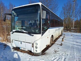 Renault Ares, r.v. 2002 na náhradní díly. - 2