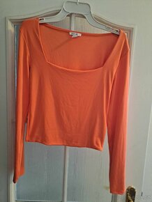 3 x NOVÝ CROP TOP - BÍLÝ, ORANŽOVÝ A ČERNÝ - 2