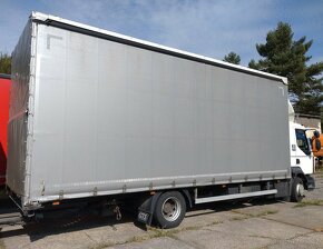 RENAULT D 12.280 - 11.990 Kg - 18 Europalet - 3 m - 2