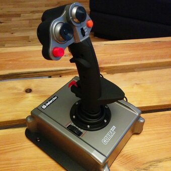 Joystick Defender Cobra M5 - 2