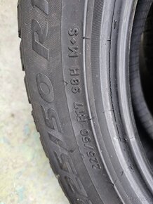 225/50 R17zimni pneu Pirelli - 2