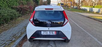 Toyota Aygo 1.0  Benz + lpg - 2