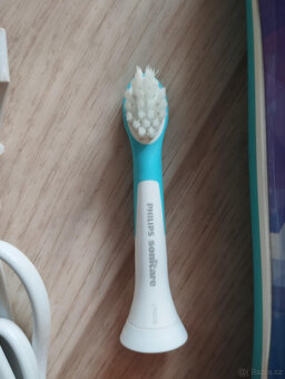 Philips Sonicare-dětský zubní elektrický kartáček - 2