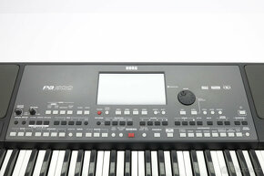 KORG PA600 - 2