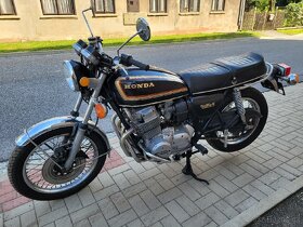 Honda CB 750 - 2