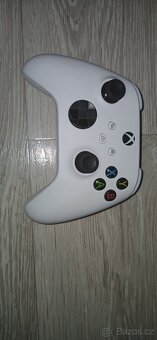 Ovladač Xbox serie s - 2