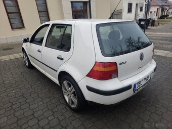 Volkswagen Golf 4 1.6 benzin 2002 manuál - 2