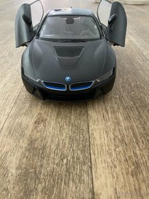 BMW i8 - auto na ovládání - 2