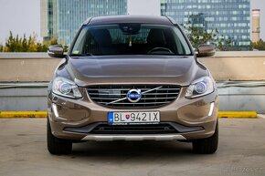 Volvo XC60 D4 2.0L Drive-E Momentum Geartronic - 2