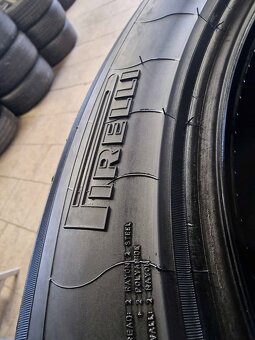 letni pneu 285 / 45 R21 Pirelli Zánovní - 2