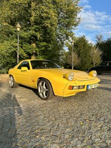 Prodám Porsche 928, manuál  Rv 1980 - 2