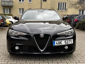 Alfa Romeo Giulia 2.2 JTDM Kůže Automat Navi Adapt. Tempomat - 2