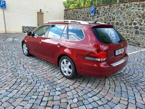 prodám VW Golf 6 Variant 1.6 TDI 77kw ,DSG ,r.v. 2010 - 2