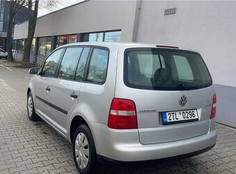 Prodám Volkswagen Touran 1.6 FSI 85KW 143tkm - 2