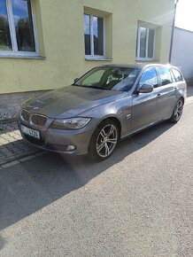 BMW e91 320D 135 kW xdrive - 2