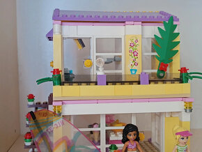 LEGO Friends 41037 Plážový domek Stephanie - 2