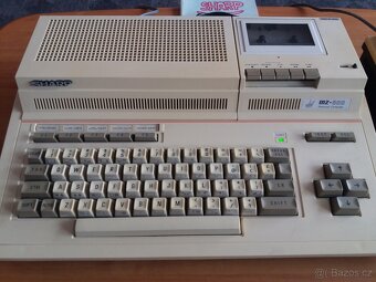 Sharp MZ-811 - 2