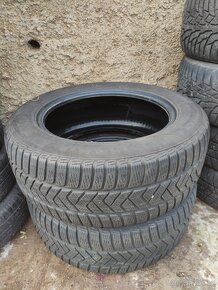 Zimni pneu 235/55 R17 - 2