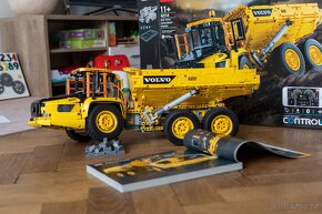 Lego Technic Kloubový dampr Volvo 6x6 42114 - 2