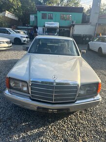 Mercedes Benz SClass W126 - 2