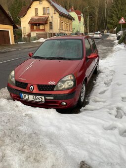 Renault Clio II, Na náhradní díly (NEPOJÍZDNÉ) - 2