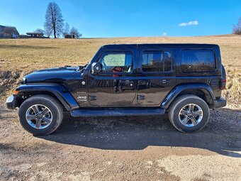 Jeep Wrangler Sahara - 2