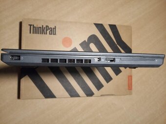 Lenovo ThinkPad T440 + Pro Dock 40A1 - 2