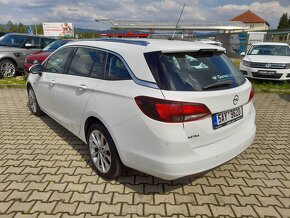 Opel Astra K 1,6 81 KW VÝBAVA - 2