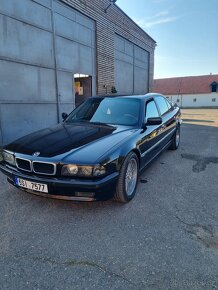 Bmw e38 750il - 2