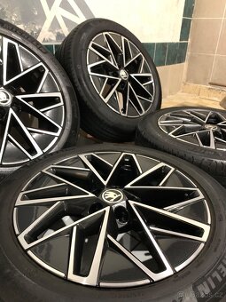 Alu kola Škoda R17 5X112 LETNÍ PNEU 205/55 R17 OCTAVIA IV - 2