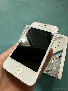 Apple iPhone 4S 16Gb - 2