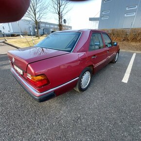 Prodám Mercedes-Benz 124 300 D - 2