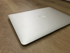 Prodám MacBook Air 13 2015 - 2