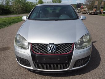 Volkswagen Golf 2.0 GTI - 2