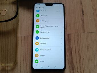 Pěkný Mobilní telefon Honor 8X, 4GB RAM, 64GB,Dual,Octa core - 2